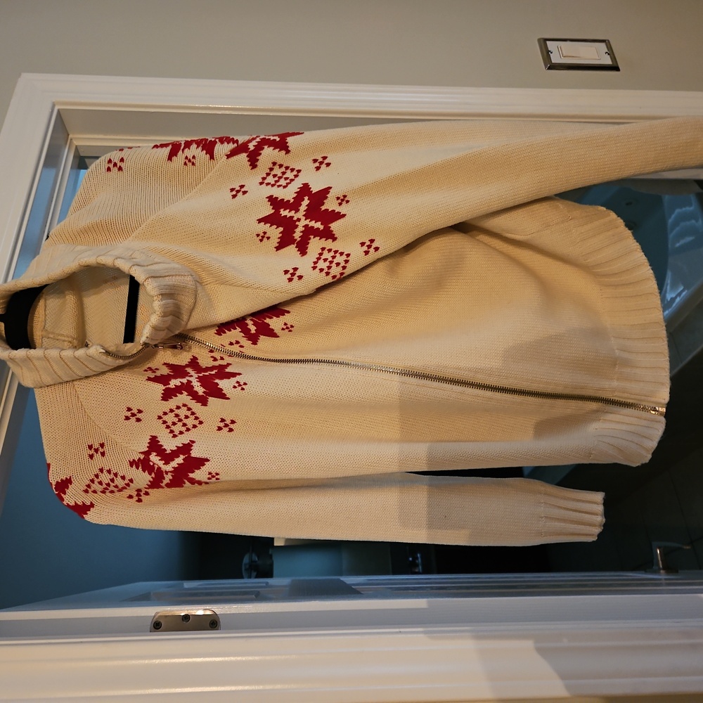 D&G Sweater